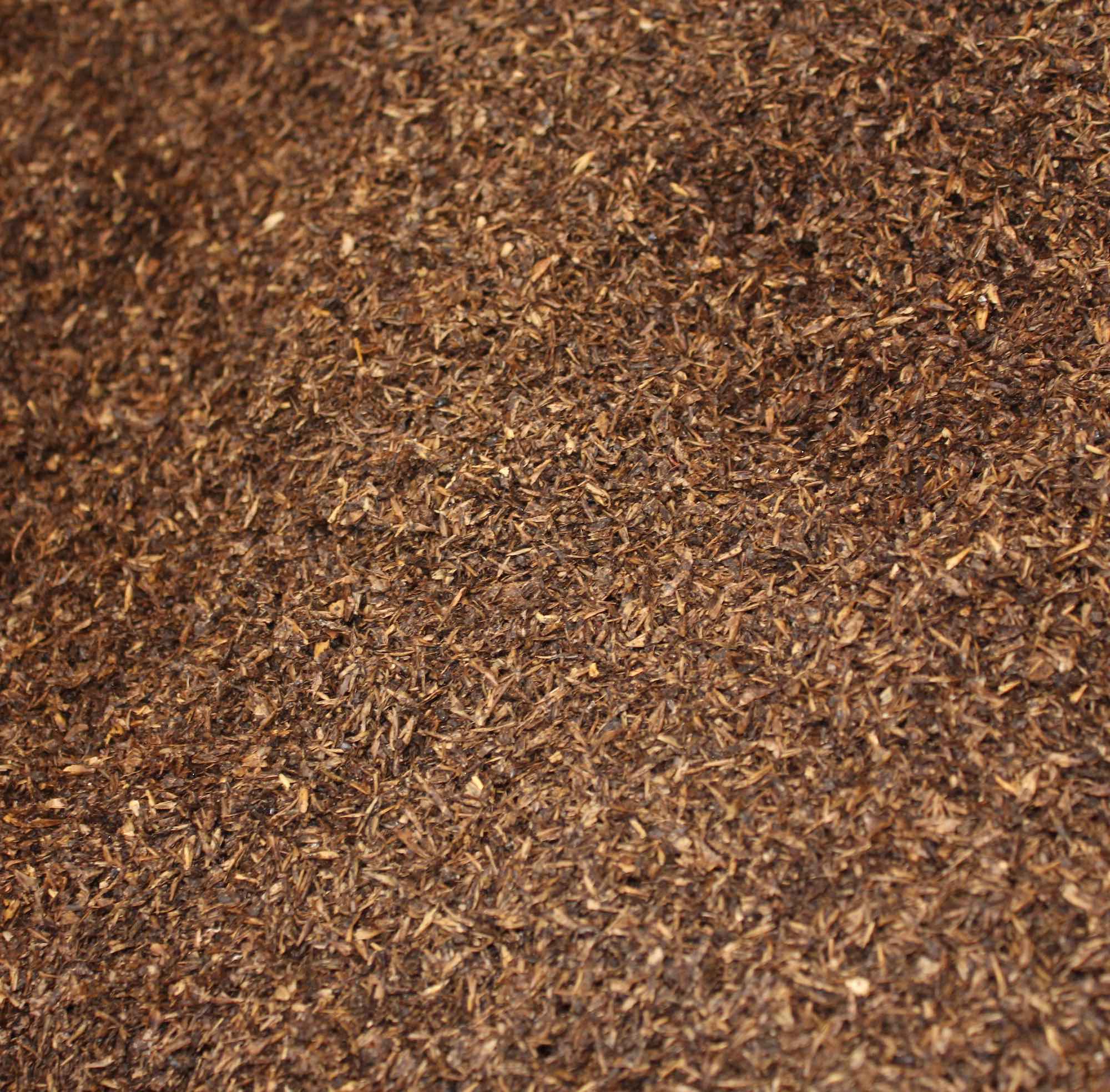 Fine brown grain.