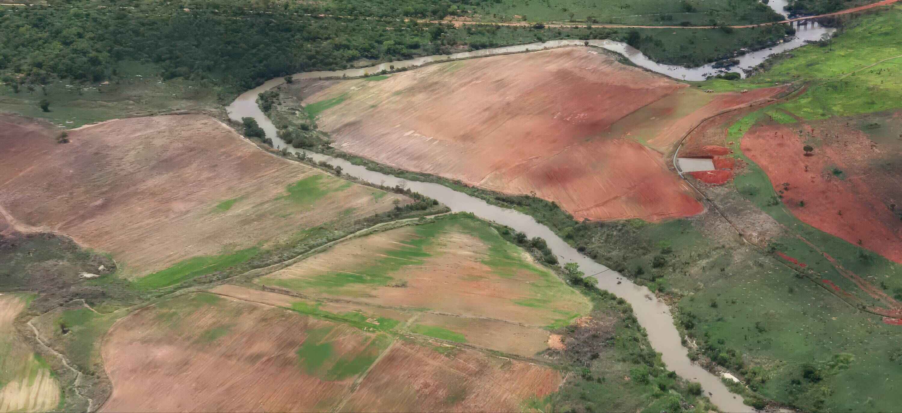 Agriculural projects near the river.