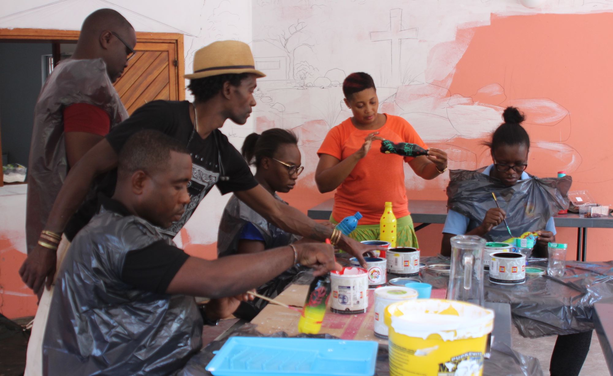 Artist and educator, Hangula Werner presents an EduLink workshop at the Okatjikona Centre in Waterberg National Park